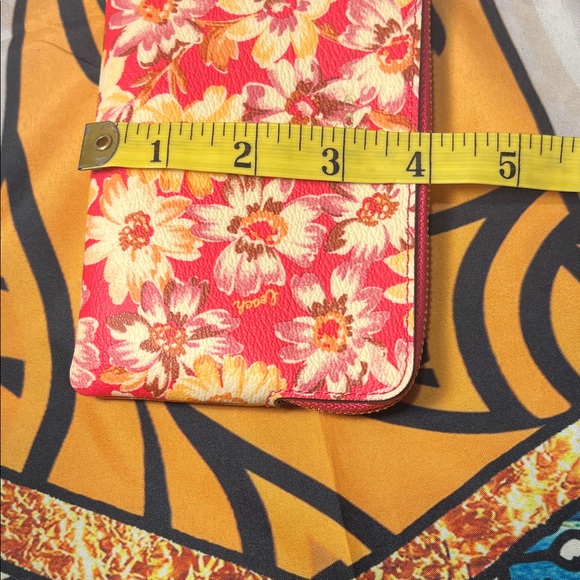 Coach Double Zip Wallet With Vintage Daisy Script Print - Picture 11 of 12